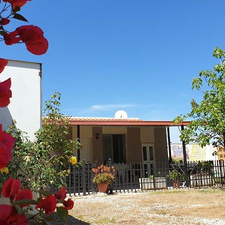 B&B Villa Romina San Cataldo  Dış mekan fotoğraf